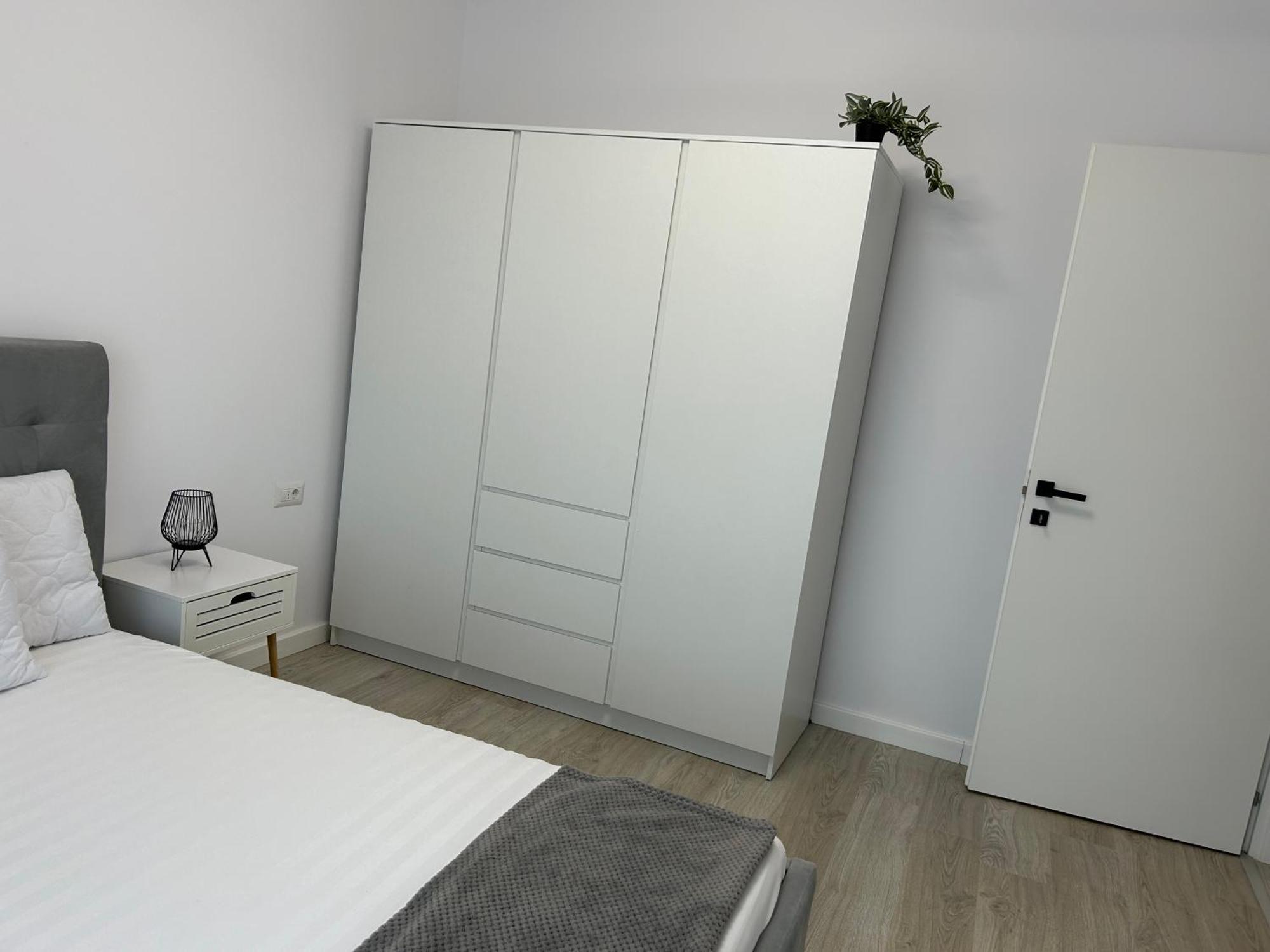 Apartament Raira Craiova Eksteriør billede